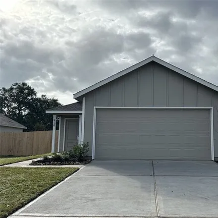 Rent this 3 bed house on 220 Houston Ave in Angleton, Texas