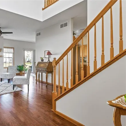 Image 4 - 6529 154th Street West, Apple Valley, MN 55124, USA - Loft for sale