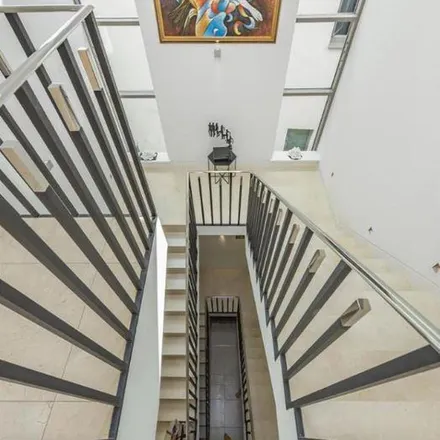 Rent this 5 bed apartment on 74 West Heath Road in Childs Hill, London