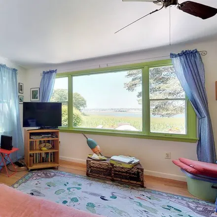Rent this 2 bed house on Oak Bluffs in MA, 02557