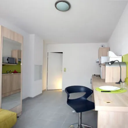 Rent this 1 bed apartment on Mairie des 13e et 14e arrondissements in 72 Rue Paul Coxe, 13014 Marseille