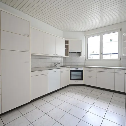 Rent this 4 bed apartment on Au Mille Pieds in Rue Hans-Geiler, 1701 Fribourg - Freiburg