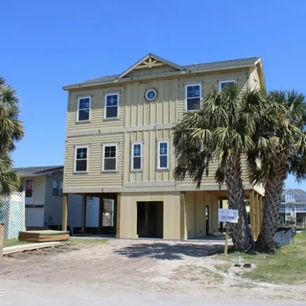 Buy this 5 bed house on 146 Tuna Drive in Holden Beach, Brunswick County
