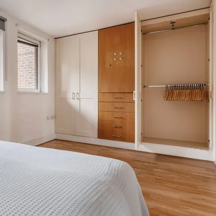 Rent this 1 bed apartment on London in E14 9RP, United Kingdom