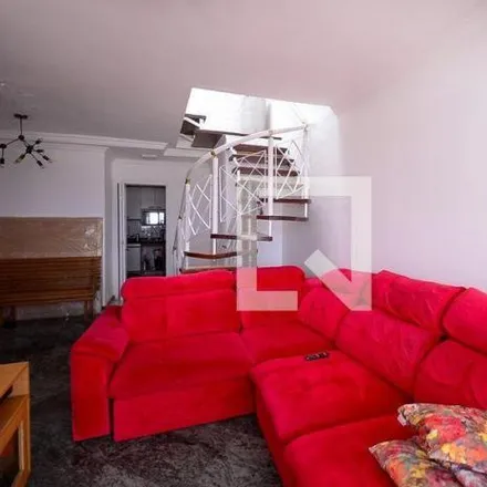 Rent this 3 bed apartment on Condomínio Edifício Duque de York in Rua Calógero Calia 501, Vila Santo Estéfano
