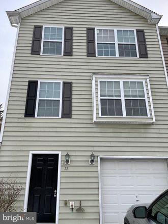 Rent this 3 bed townhouse on 22 Pulpit Ln in Martinsburg, WV