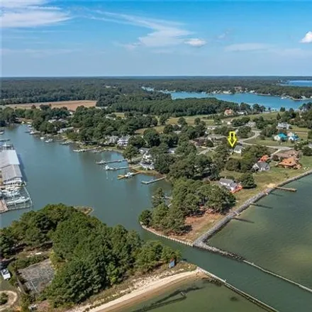 Image 2 - 1 Spinnaker Court, Bussel Point, Northumberland County, VA 22473, USA - House for sale