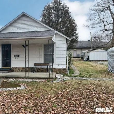 Buy this 2 bed house on 298 East Grant Street in Herrin, IL 62948