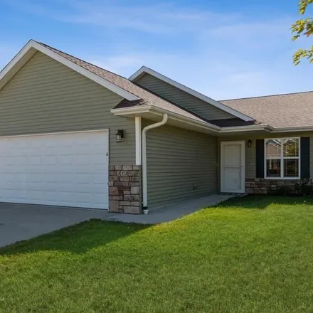 Buy this 3 bed house on Valley Road in Williamsburg, IA 52361