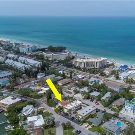 Image 4 - 2754 Bay Boulevard, Indian Rocks Beach, Pinellas County, FL 33785, USA - House for sale