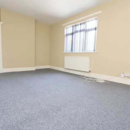 Rent this 6 bed apartment on Birmingham Independent College in Witton Road, Aston