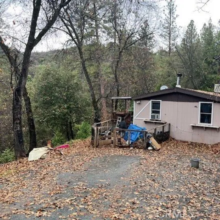 Buy this studio apartment on 14777 Big Hill Road in Sonora, CA 95370
