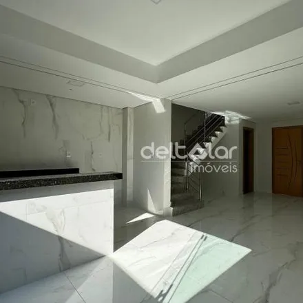 Buy this 3 bed house on Rua Rui Barbosa in Santa Mônica, Belo Horizonte - MG