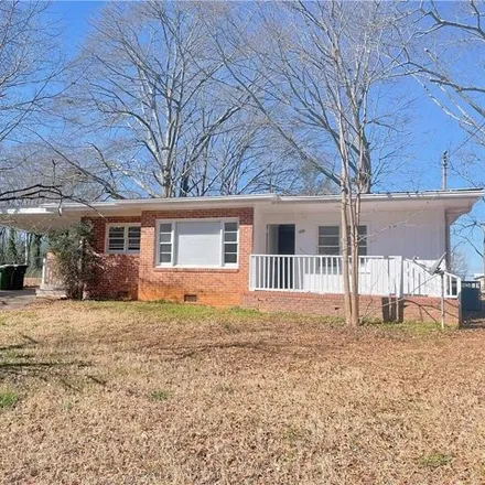 Buy this 3 bed house on 929 Hamilton Boulevard in Griffin, GA 30223