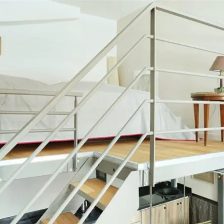 Rent this studio apartment on 18 bis Rue Dulac in 75015 Paris, France