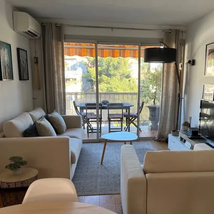 Rent this 1 bed apartment on 13260 Cassis