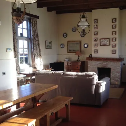 Rent this 4 bed house on 4524 Sluis