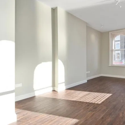 Rent this 5 bed apartment on Albion Mews in London, NW6 7PY