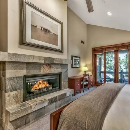 Rent this 4 bed condo on South Lake Tahoe