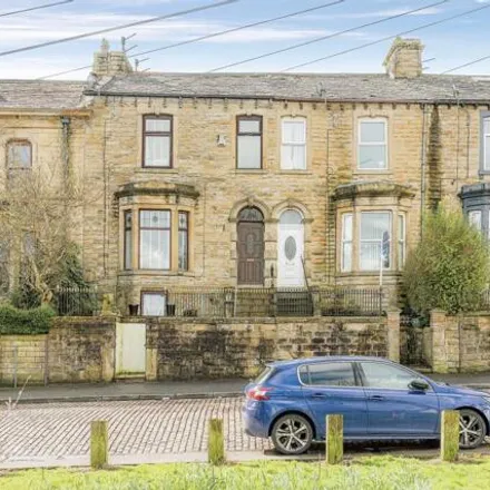 Buy this 5 bed townhouse on Piccadilly Road in Burnley, BB11 4QF