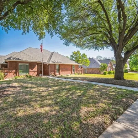 Image 2 - 921 Huntington Drive, Duncanville, TX 75137, USA - House for sale
