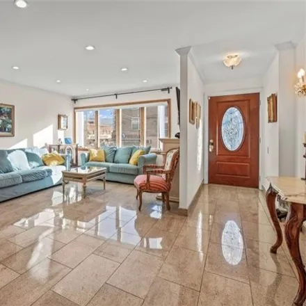 Image 6 - 1479 73rd Street, New York, NY 11228, USA - House for sale