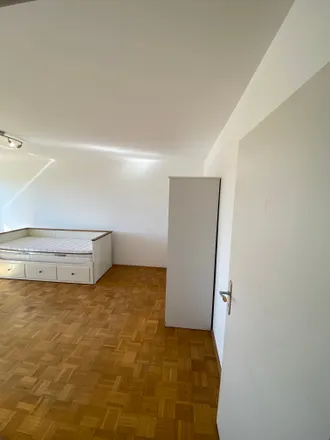Image 3 - Neuburger Straße 183, 86167 Augsburg, Germany - Apartment for rent