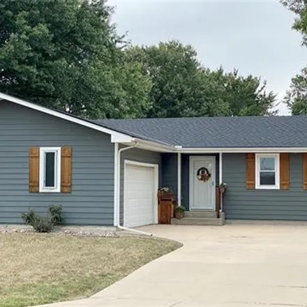 Buy this 4 bed house on 805 West 11th Street in Ottawa, KS 66067