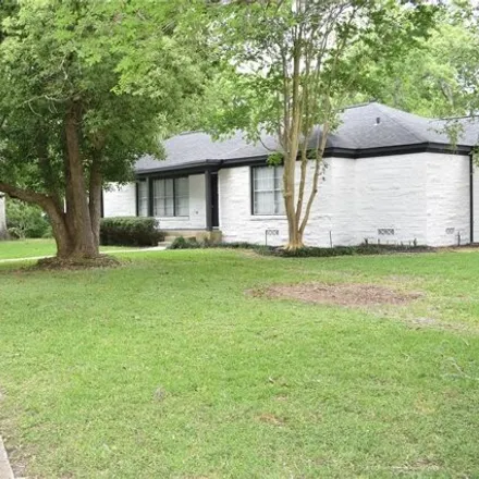 Image 3 - 2298 2nd Street, Bay City, TX 77414, USA - House for sale