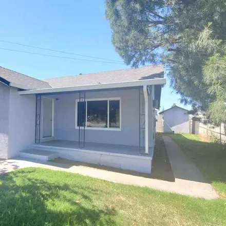 Buy this 3 bed house on 2103 East Louise Avenue in Lathrop, CA 95330