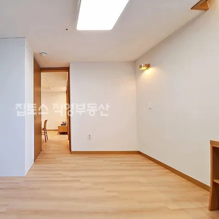 Image 3 - 서울특별시 관악구 봉천동 63-17 - Apartment for rent