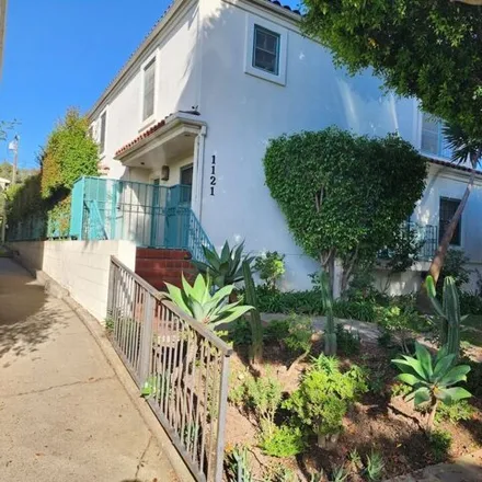 Rent this 2 bed condo on Princeton Court in Santa Monica, CA 90404