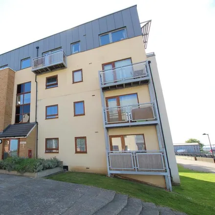 Rent this 2 bed apartment on 1-84 High Street in Greenhithe, DA9 9UJ