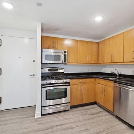 Buy this 2 bed condo on Parc Rittenhouse in 225 South 18th Street, Philadelphia