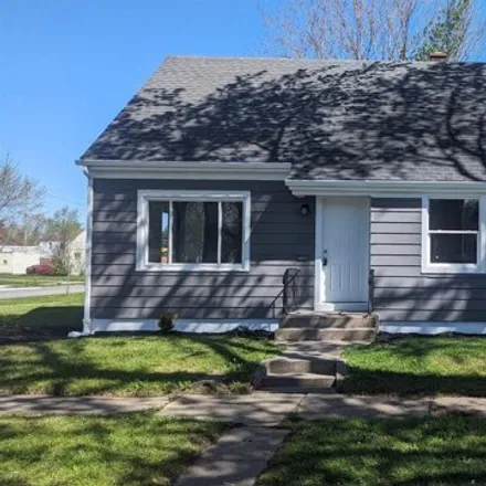 Buy this 3 bed house on 701 Senate Avenue in Fort Wayne, IN 46806
