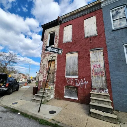 Buy this studio house on 2150 Boyd Street in Baltimore, MD 21223