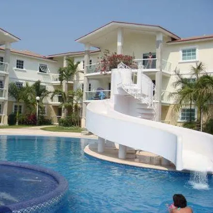 Rent this 2 bed apartment on Comercial Mexicana in Bulevar de las Naciones, 39300 Acapulco