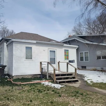 Buy this 3 bed house on 373 West 29th Street in Kearney, NE 68845