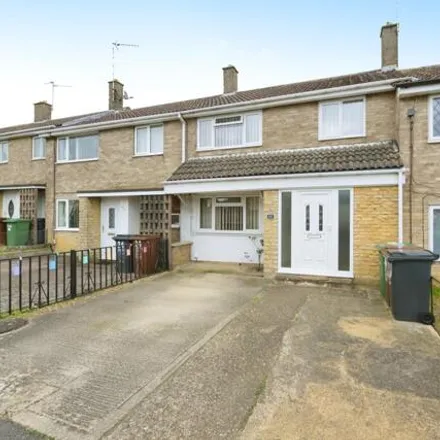 Buy this 3 bed townhouse on Farmstead Road in Corby, NN18 0LG