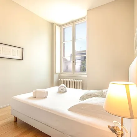 Rent this 2 bed apartment on Bordeaux in Gironde, France