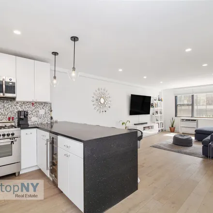 Rent this 1 bed apartment on 235 East 57th Street in New York, NY 10022