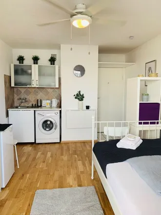 Rent this studio apartment on 14 in 68161 Mannheim, Germany