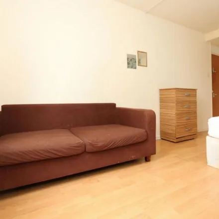 Rent this 3 bed apartment on Ames House in Mace Street, London