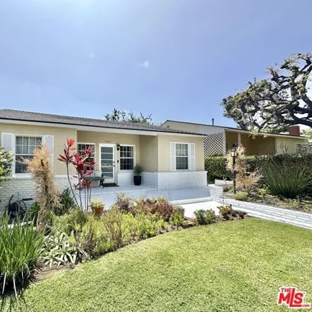 Buy this 3 bed house on 3445 Moore Street in Los Angeles, CA 90066