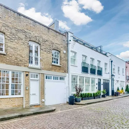 Image 9 - 19 Ennismore Mews, London, SW7 1AN, United Kingdom - House for rent