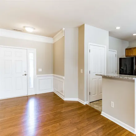 Image 5 - 8404 Saltwood Place, Raleigh, NC 27617, USA - Townhouse for sale