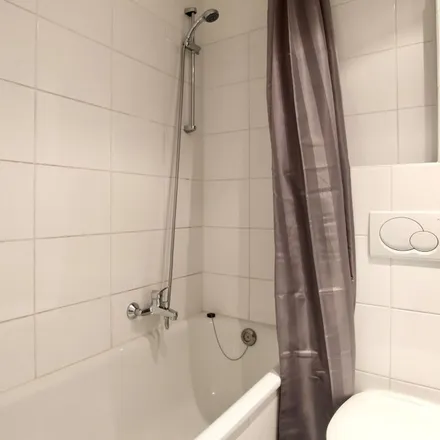 Rent this 1 bed apartment on Gutenbergstraße 42 in 50823 Cologne, Germany