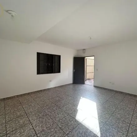 Rent this 7 bed house on Rua João Guilherme in Cafezal, Londrina - PR