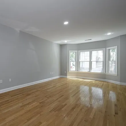Image 4 - 28 Independence Way, Jersey City, NJ 07305, USA - Townhouse for rent