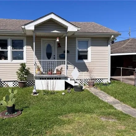 Buy this 2 bed house on 1220 Avenue A in Marrero, LA 70072